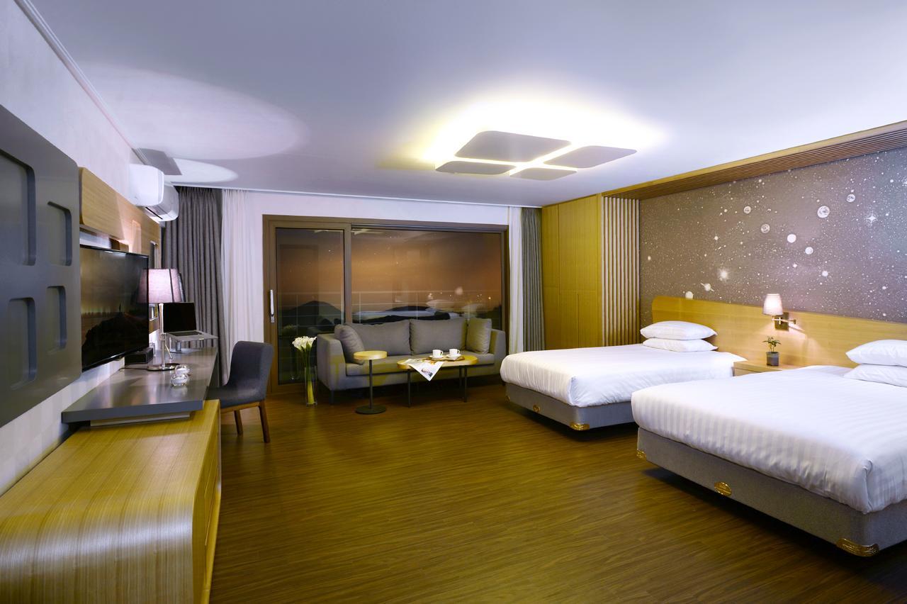 Jeju Aerospace Hotel Seogwipo Exterior foto