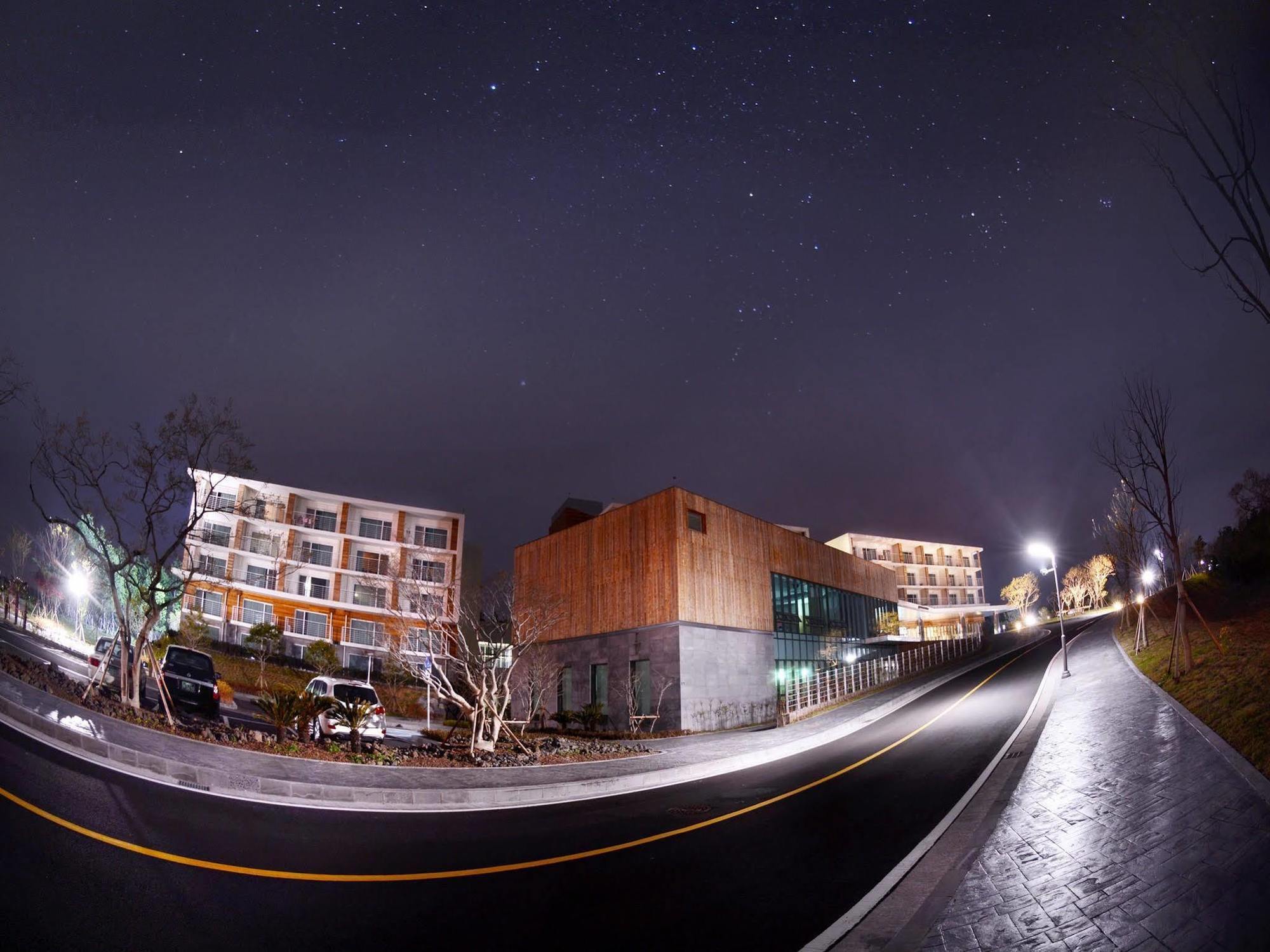 Jeju Aerospace Hotel Seogwipo Exterior foto